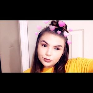 Meet your Posher, Lexi